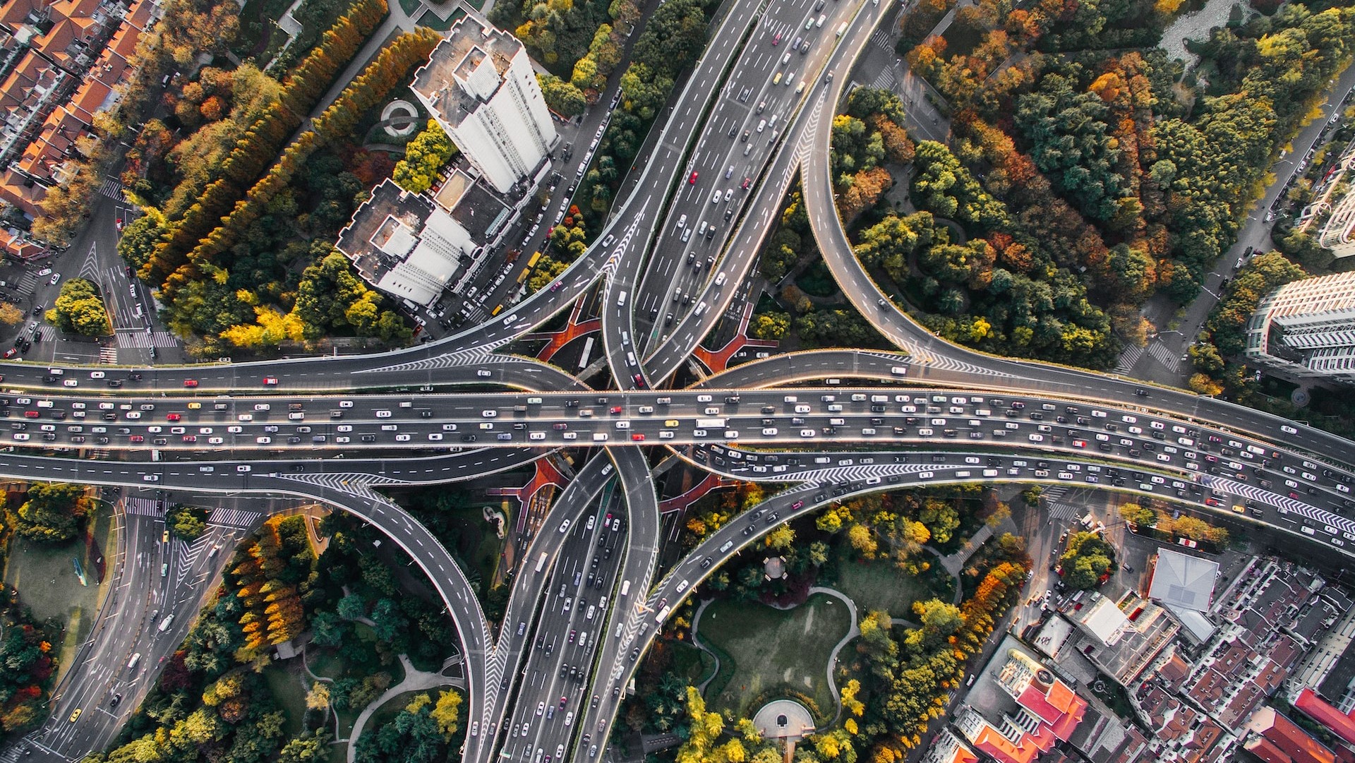 What is Lead Routing and How to Build It in HubSpot_feature image of highway exchange - Featured image